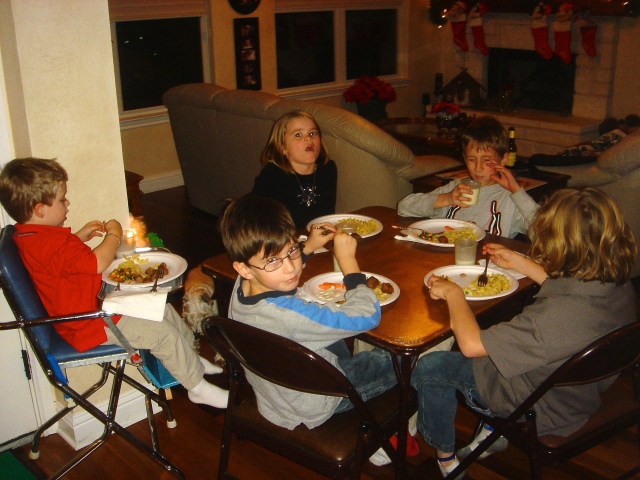 Hildebrand Christmas ScreenSaver/640x480_2007-12-24 Christmas Eve J&J25.jpg